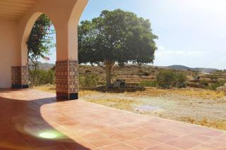 Níjar has been described as one of the most picturesque towns in the whole of Spain. A visit to Níjar guarantees the traveller a flavour of the ‘real’ Andalusia without the need to overspend on the trip. - Níjar - 8