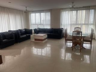 Royal Nest Premium - Pune - 1
