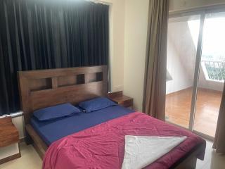 Royal Nest Premium - Viman Nagar- 1 km from Airport - Pune - 5