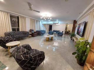 Royal Nest Premium - Pune - 8