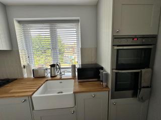 A luxury 2 bedroom apartment - Barnet - 7