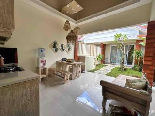 Courtyard living w/ BBQ garden in secluded hamlet - Uluwatu - 0