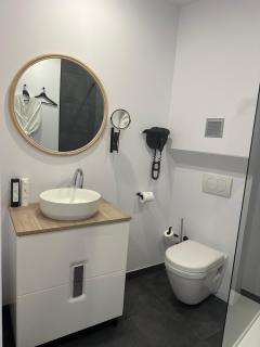 Hôtel Le Dormeur du Val - 1