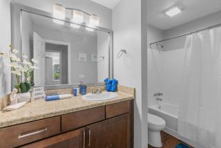 Modern Sapphire Sanctuary near Braves Stadium - Atlanta - 1