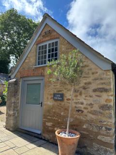 Little Old Barn at Manor Farmhouse - 9