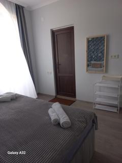 Ninama - 4