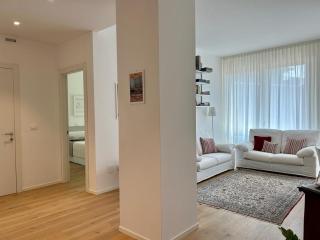 Treviso, la Luna e Tu (a gate to Venice) - 5