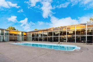 Suburban Studios Canon City - Canon City - 6