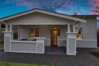 Eaton Cottage - Charming Hideaway Near Cafés & CBD - 2