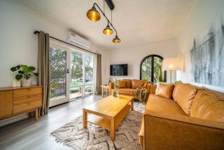 Indulge at Glenelg North - Glenelg - 3