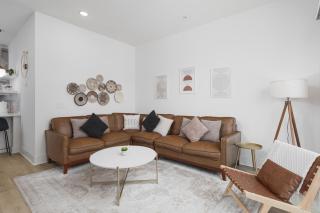 Stylish 5 Beds, 2 Bedroom in Trendy East Nashville - Nashville - 2