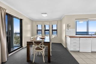 Gena Apartments Unit 10 Kings Beach QLD - Caloundra - 3