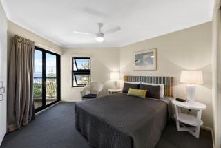 Gena Apartments Unit 12 Kings Beach QLD - 1
