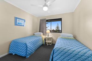 Gena Apartments Unit 12 Kings Beach QLD - 3