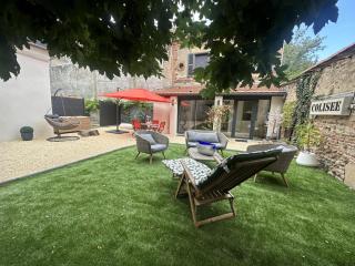 Maison de charme au centre de Moulins, avec jardin et terrasse, tout confort inclus - FR-1-489-474 - Moulins - 5