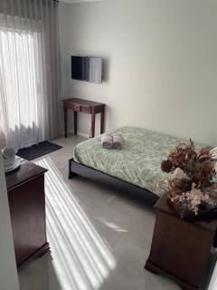 -The Garden Room - with Private Entrance & Private Bathroom - Wentworthville - 7