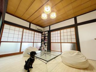 角島シェア&ゲストハウスSumikkoオーシャンビューの犬がいるゲストハウスで特別な交流体験個室とドミトリー - 7