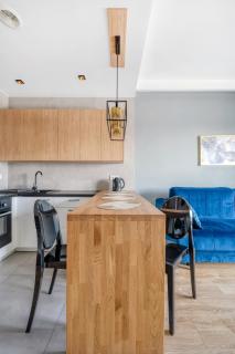Golden Apartments Lodz - Great Location - Cozy and Bright&Gdanska - Łódź - 9
