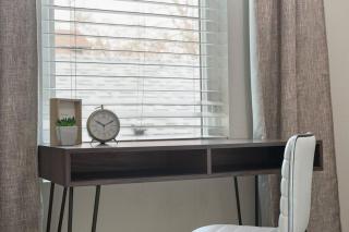 Modern 3BR near Downtown & UCD MedCenter w/ Free Parking - 4