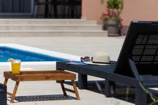 4* Villa First Hill with heated pool, Zaton - Zaton - 1