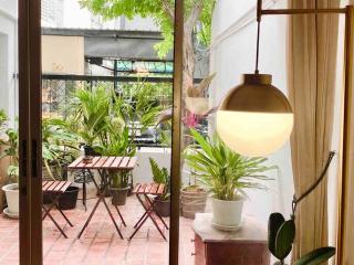 Flip Flop In Townhouse - Bangkok - 1