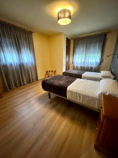 Apartamentos Turisticos Poblado - Arinsal - 9