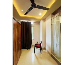 Hillview Rental 2BK with balcony - Guwahati - 4