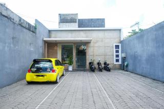 Urbanview Stay at H jakal by RedDoorz - 2