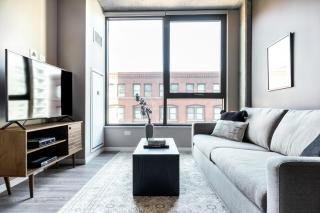 W Loop 1BR w Gym Pool nr Fulton Mkt CHI-289 - 0
