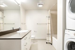 S Lake Union Studio w Gym BBQ nr Amazon SEA-83 - 1
