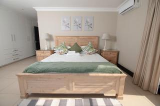 25 Bronze Beach Penthouse Umhlanga Rocks - Durban - 8
