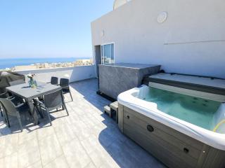 Prestigious & Modern SeaView Penthouse with Private Jacuzzi - 0