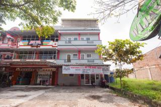 AVA Guesthouse Mitra RedDoorz Lampung - 9