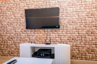 A&T Luxury Homestays - 6