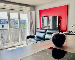 Cosy apartment Disneyland Paris en face de la gare RER val d'Europe - 3