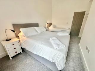 Fountain Apartment No 2 with Free Parking - York - 8