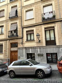 Royal Palace Apartment by SharingCo - 6