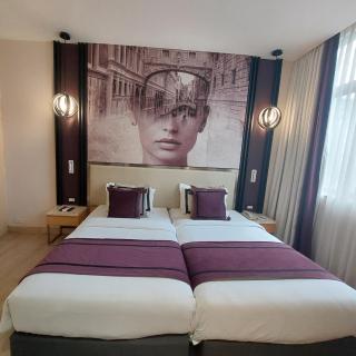 BEYZAA HOTEL AND SUITES - Calcutta - 8