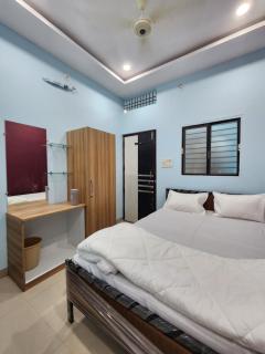 Gauri Shankar Home Stay - Ujjain - 8