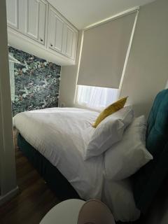 Mostyn Villa 4 Studio Free Private Parking - Llandudno - 4