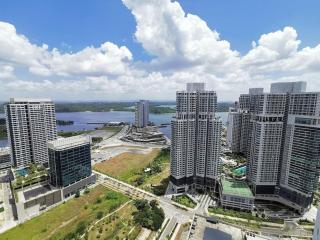 C1108 Almas Suites Muji Studio100mbpsNetflix STAY - Nusajaya - 2