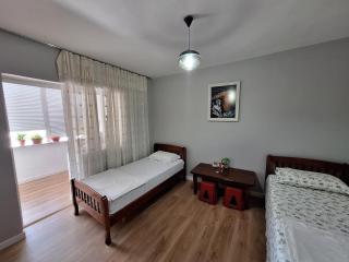 Ergi's Bed & Breakfast - Krujë - 8