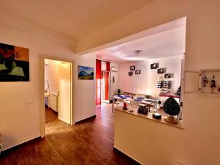Friends' Home-downtown nearby - Palermo - 0