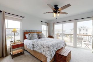 Oceanview Townhouse w/ Pool - Newly Renovated - Surf City - 5