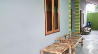 Penginapan Asri Guest house - - 4