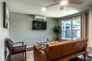 1BR Apartment Close to Menil Collection with Free parking 12 - 8
