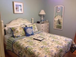 Mango Inn Bed and Breakfast - Lake Worth - 4