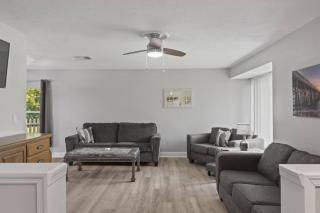 Campbell Ct Anchors Landing Waterfront Home Palm Coast Canal View - 2