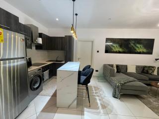 Embassy Suites & Apartments - Accra - 2