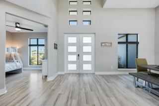 Gulf Access, Heated Pool and Spa, Sleeps 10 - Villa All Decked Out - Roelens Vacations - Cape Coral - 7